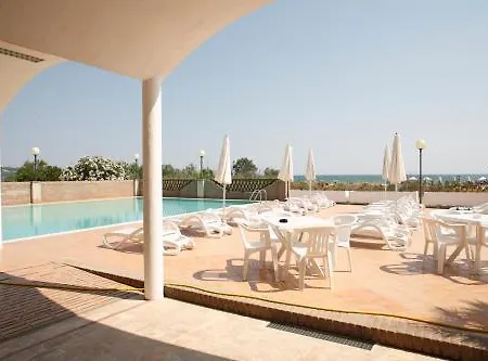 Sabrina Otel Vasto