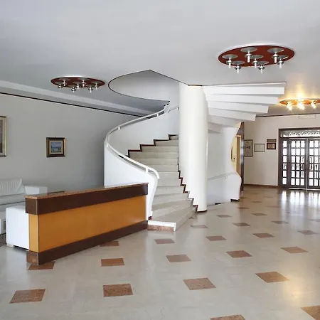 Sabrina Otel Vasto