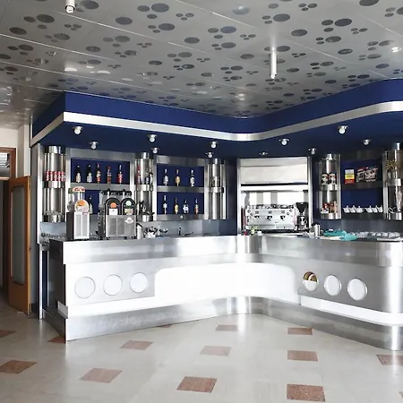 Sabrina Hotel 3*