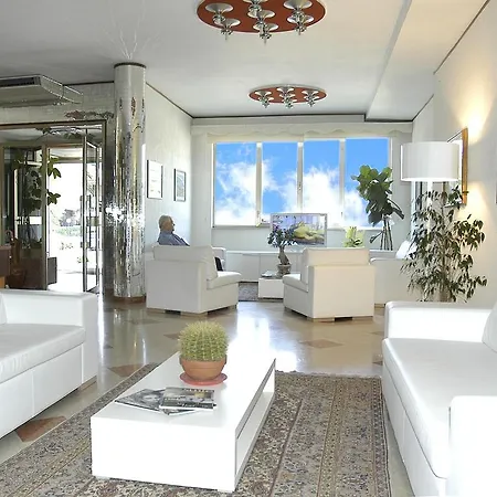 Sabrina Otel 3*