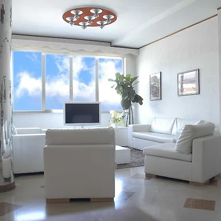 Sabrina Otel Vasto