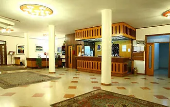 Sabrina 호텔 바스토