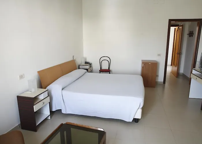 Sabrina 호텔 바스토